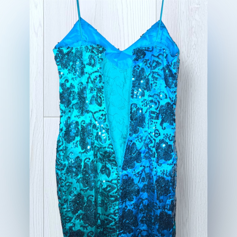 ZUM ZUM Women’s Two Tone Turquoise Sequin Floral Formal Mini Dress - Picture 5 of 11